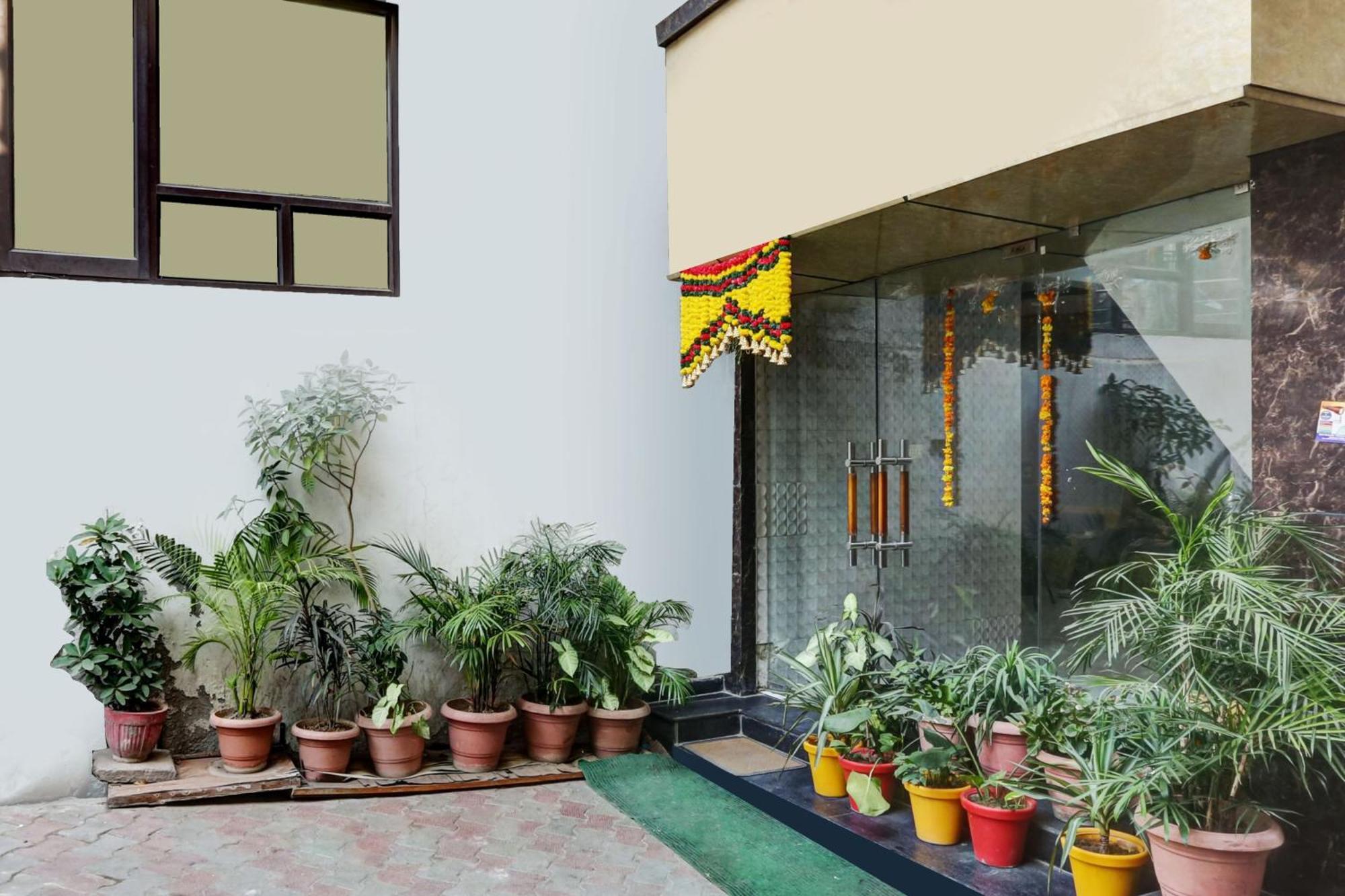Hotel O Jammu Near Ragunath Bazaar Formerly Goodwill Exterior foto